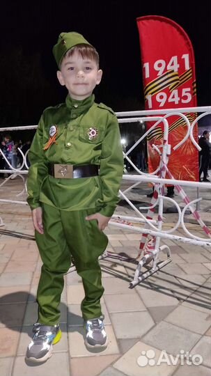 Костюм военного солдата