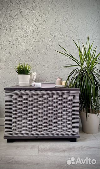 Сундук плетеный (из бумажной лозы)