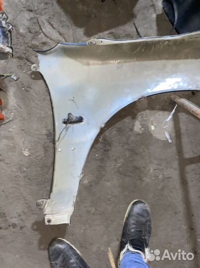 Крыло передние левое honda accord 5 CE