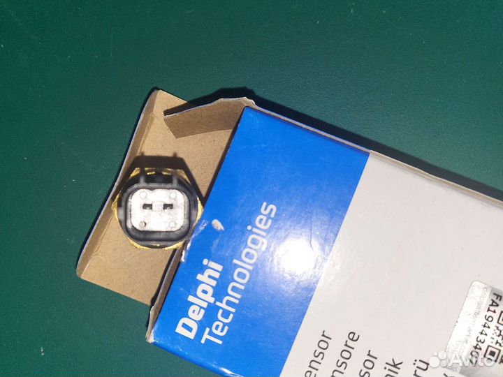 Датчик температуры охлаждающей жидкости