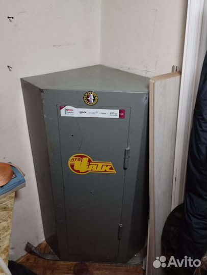 Оружейный сейф бу