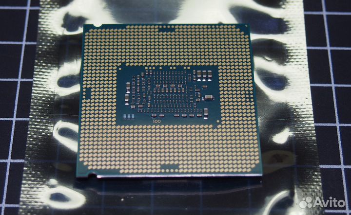 Intel Xeon E3-1275v5