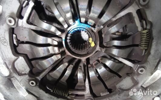 Маховик демпферный дизельный ford kuga 1 (NKR01A40