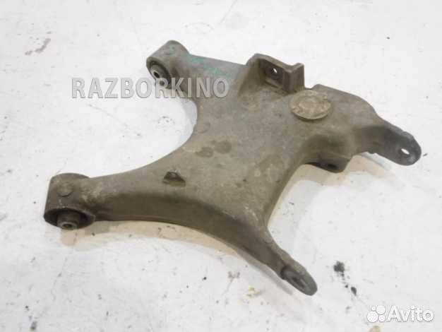 Рычаг задний нижний левый 33326770743
