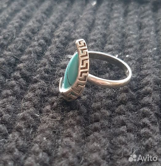 Серебряное кольцо