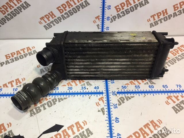 Ситроен С4 Пикассо Радиатор интеркулера