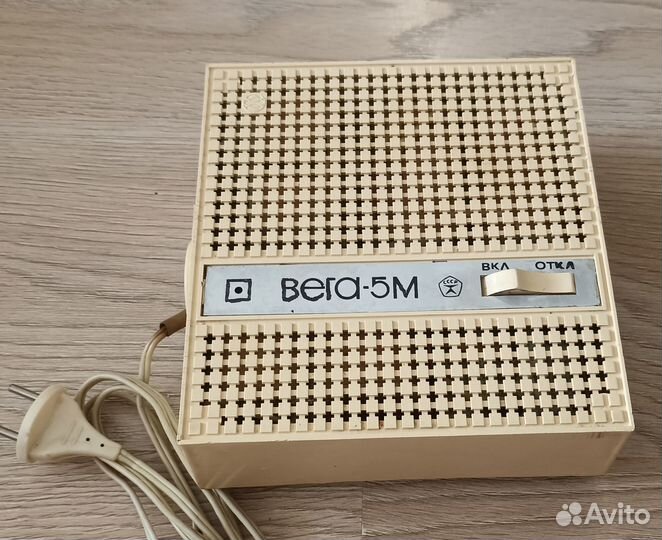 Стабилизатор напряжения Вега 5М
