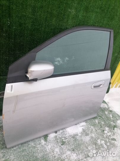 Дверь передняя левая Honda Civic EU1 EU3