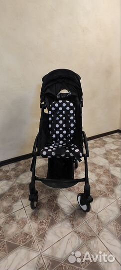 Продам прогулочную коляску Yoya
