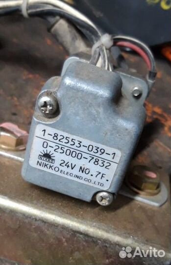 Реле стартера экскакватора Разборка Хитачи