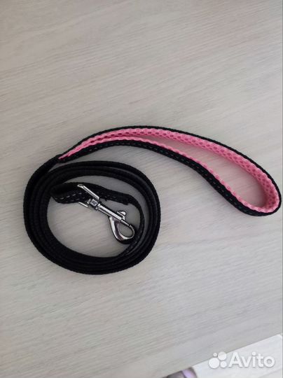 Шлейка с поводком для собак