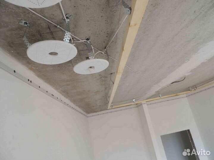 Электрика связанная с натяжными потолками