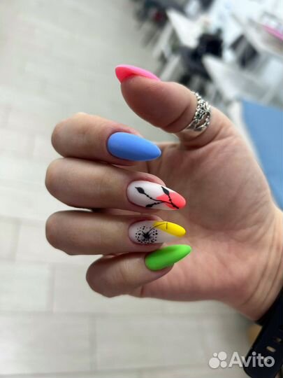 Маникюр Педикюр