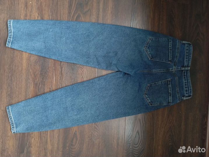 Джинсы женские