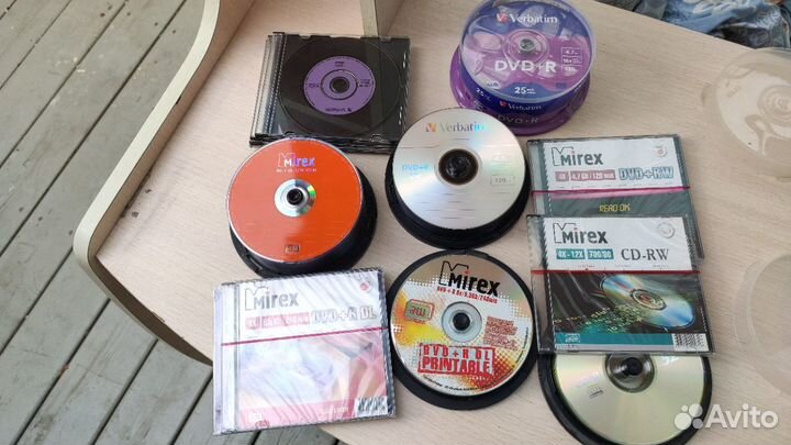 CD, DVD диски разные компьютерные новые пустые