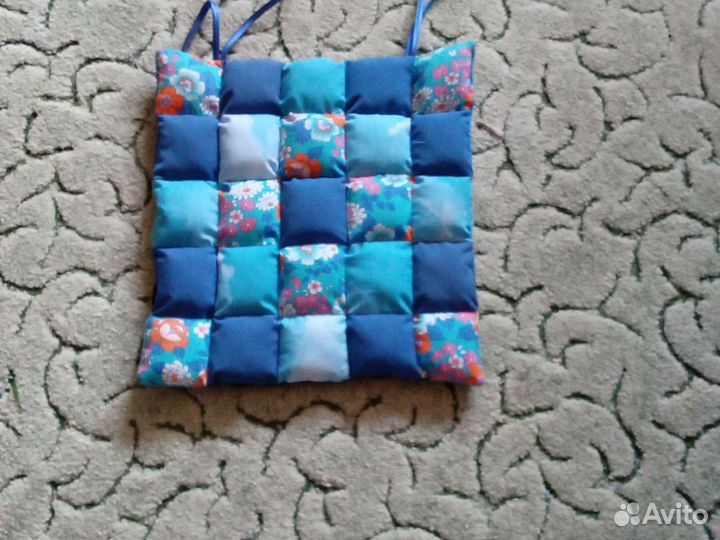 Подушки для табуретов