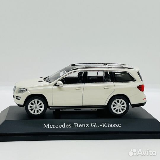 Mercedes-Benz GL-Classe white Norev 1:43
