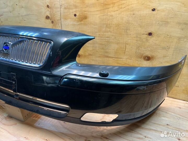 Бампер перед. volvo V70
