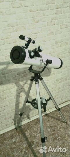 Телескоп с окулярами