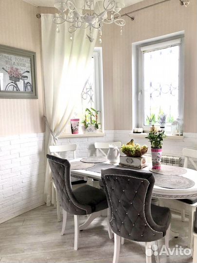 Стулья мягкие новые