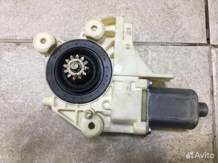 Моторчик стеклоподъемника Ford Focus 2 CB4 2005-20