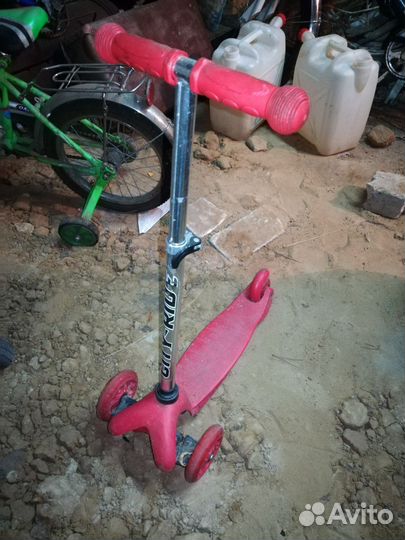 Детский трехколесный велосипед бу 