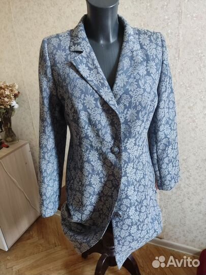 Пальто женское 48