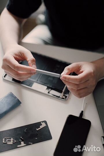 Ремонт iPhone iPad