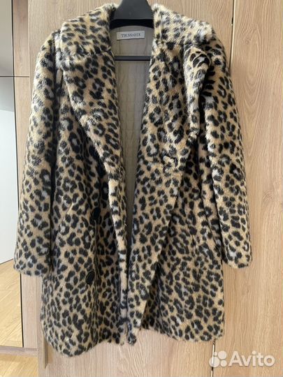 Меховое пальто