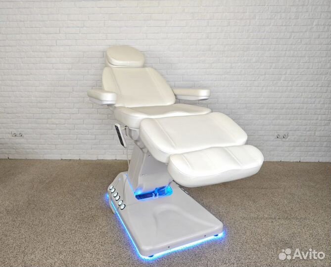 Косметологическое кресло BM-C502AF,3 мотора,нпульт