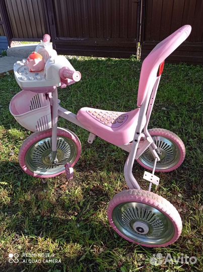 Детский трехколесный велосипед