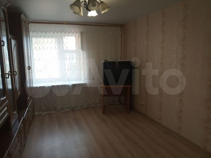 2-к. квартира, 57,3 м², 8/10 эт.