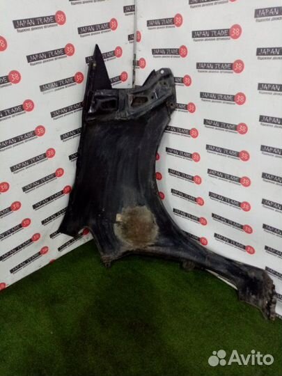 Крыло переднее левая Toyota Auris NZE151 1NZ-FE