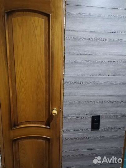Дверь входная бу деревянная с коробкой
