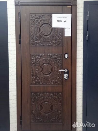 Входные двери - выставочные образцы