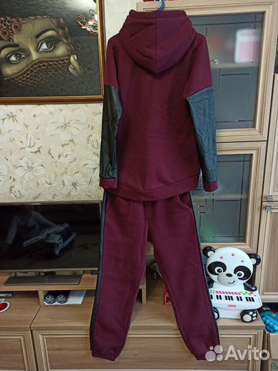 Спортивный костюм женский теплый 48 размер