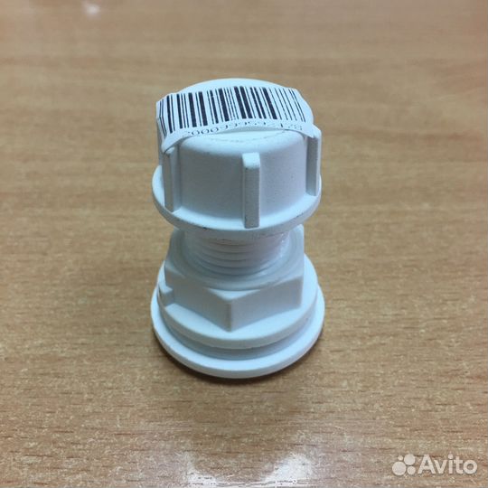 Отвод из бака 1/2 (15мм) врезка в бочку