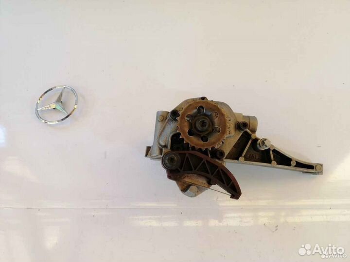 Масляный насос двигателя Mercedes ML SLK C E R