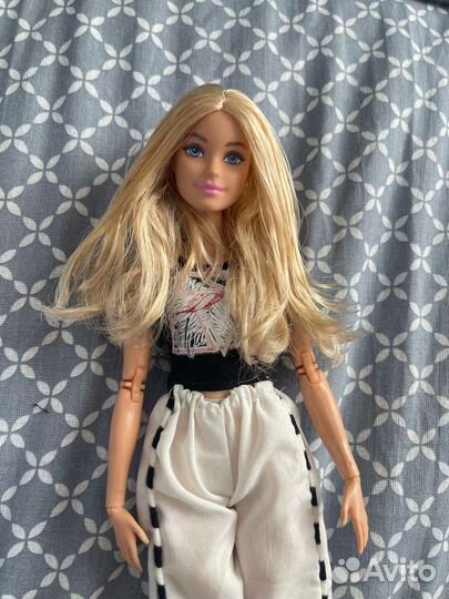 Барби безграничные движения