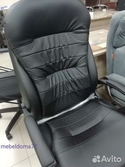 Кресло офисное