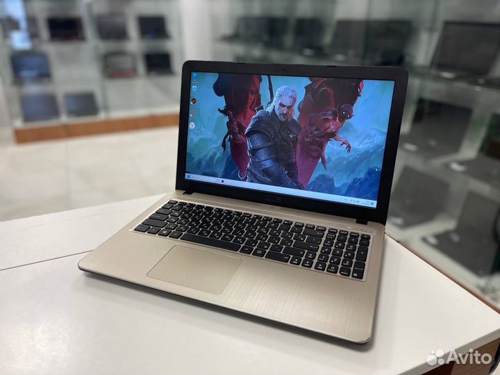 Игровой Asus (Core i3-6th/ 6gb/ MX110/ SSD)