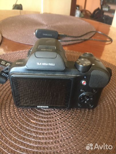 Фотокамера Samsung WB1100F