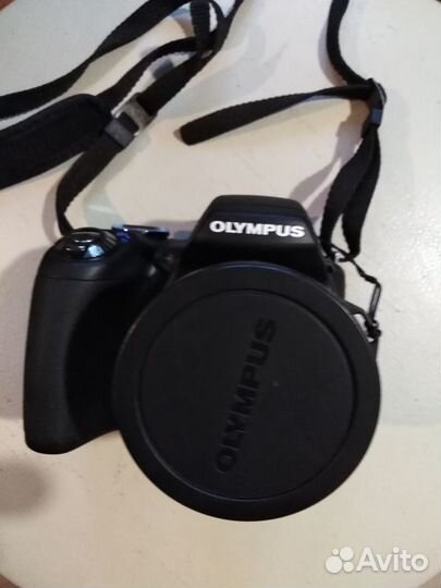 Фотоаппарат Olympus SP-590 UZ с сумкой