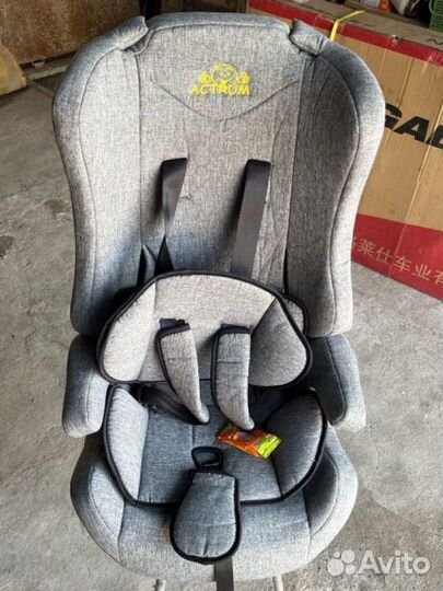 Автомобильное детское кресло от 9 до 36 кг