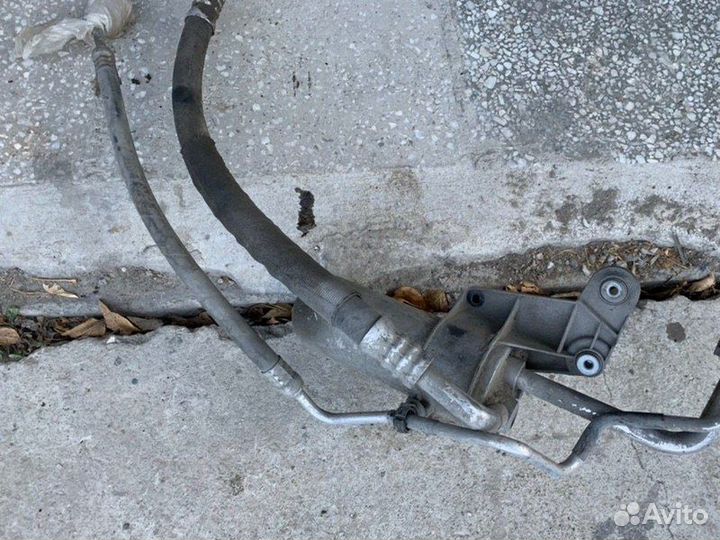 Трубка кондиционера Audi A6 C6 3.2 AUK 2006