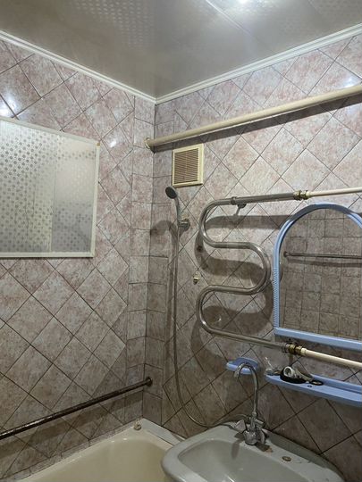 1-к. квартира, 40 м², 1/5 эт.