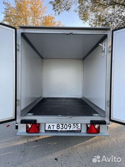 Прицеп изотермический легковой в аренду