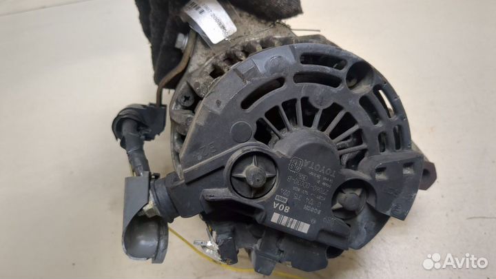 Генератор Toyota Avensis 1