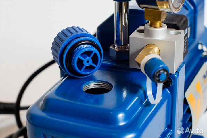 Насос вакуумный Value VI-120SV