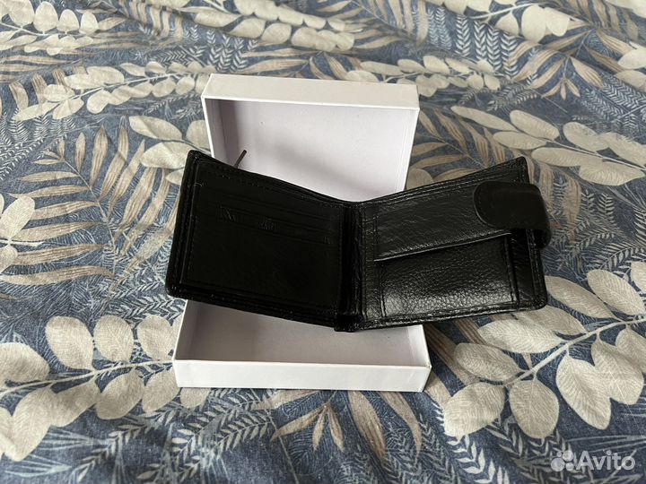 Кошелек мужской новый